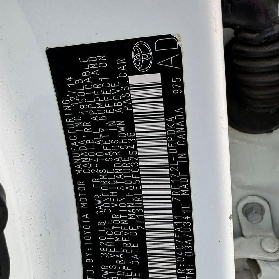 2015 Toyota Corolla — Rear seats