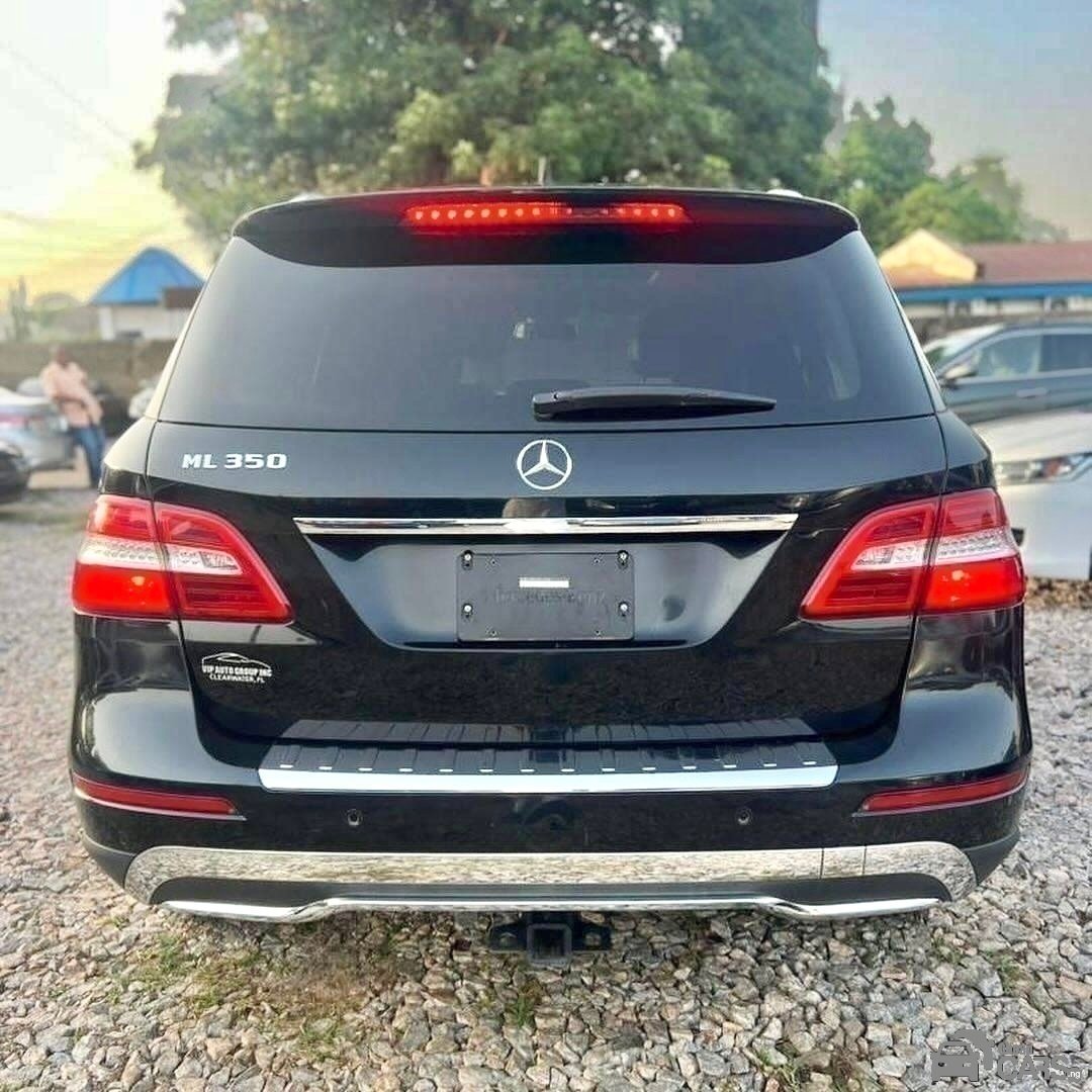 2015 Mercedes-Benz MERCEDES BENZ — Rear 3/4
