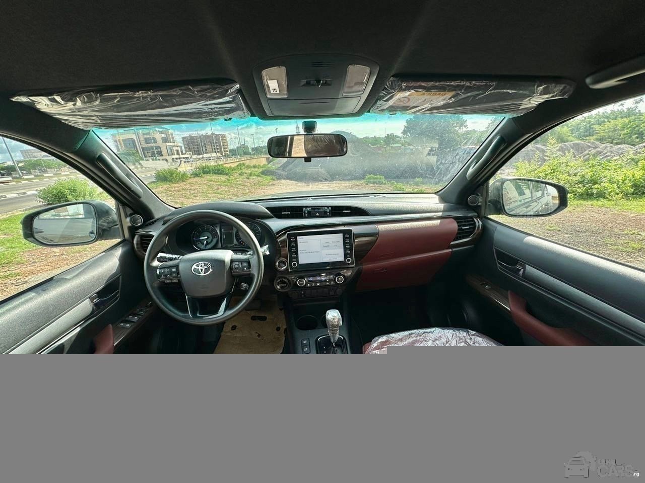 2023 Toyota HILUX ADVENTURE