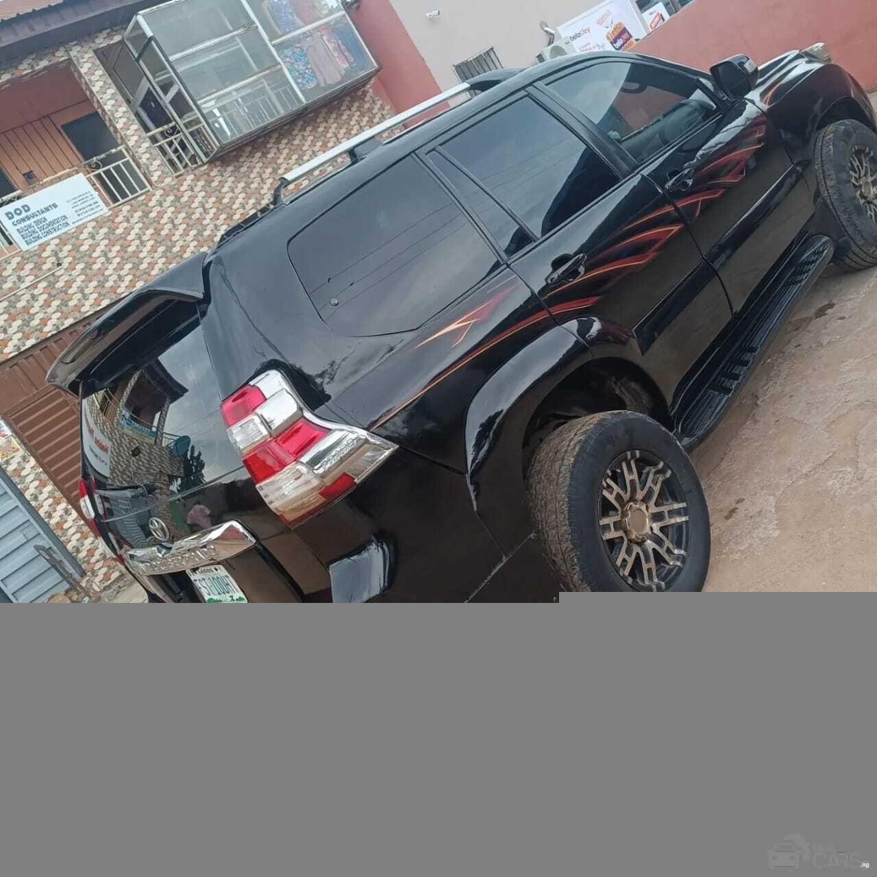2009 Toyota Neatly LandCruiser — Dashboard