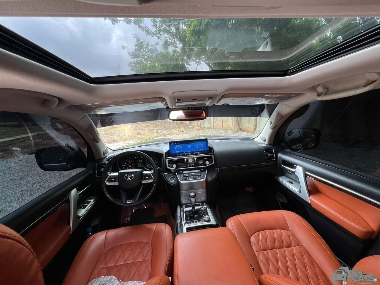 2023 Toyota UPGRADED LAND — Rear 3/4
