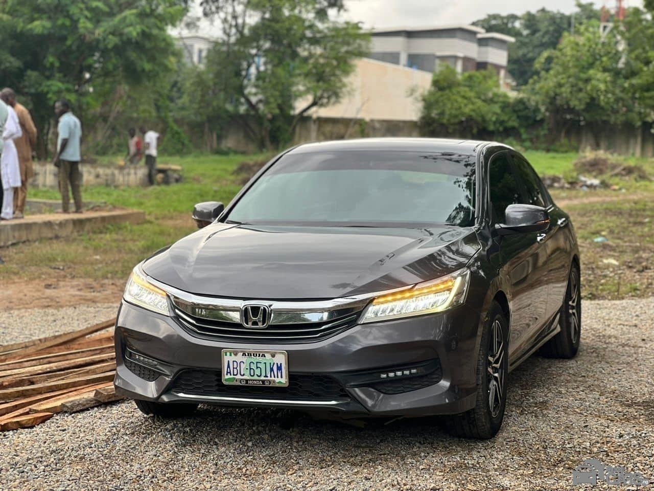 2017 Honda UPGRADED ACCORD — Side profile