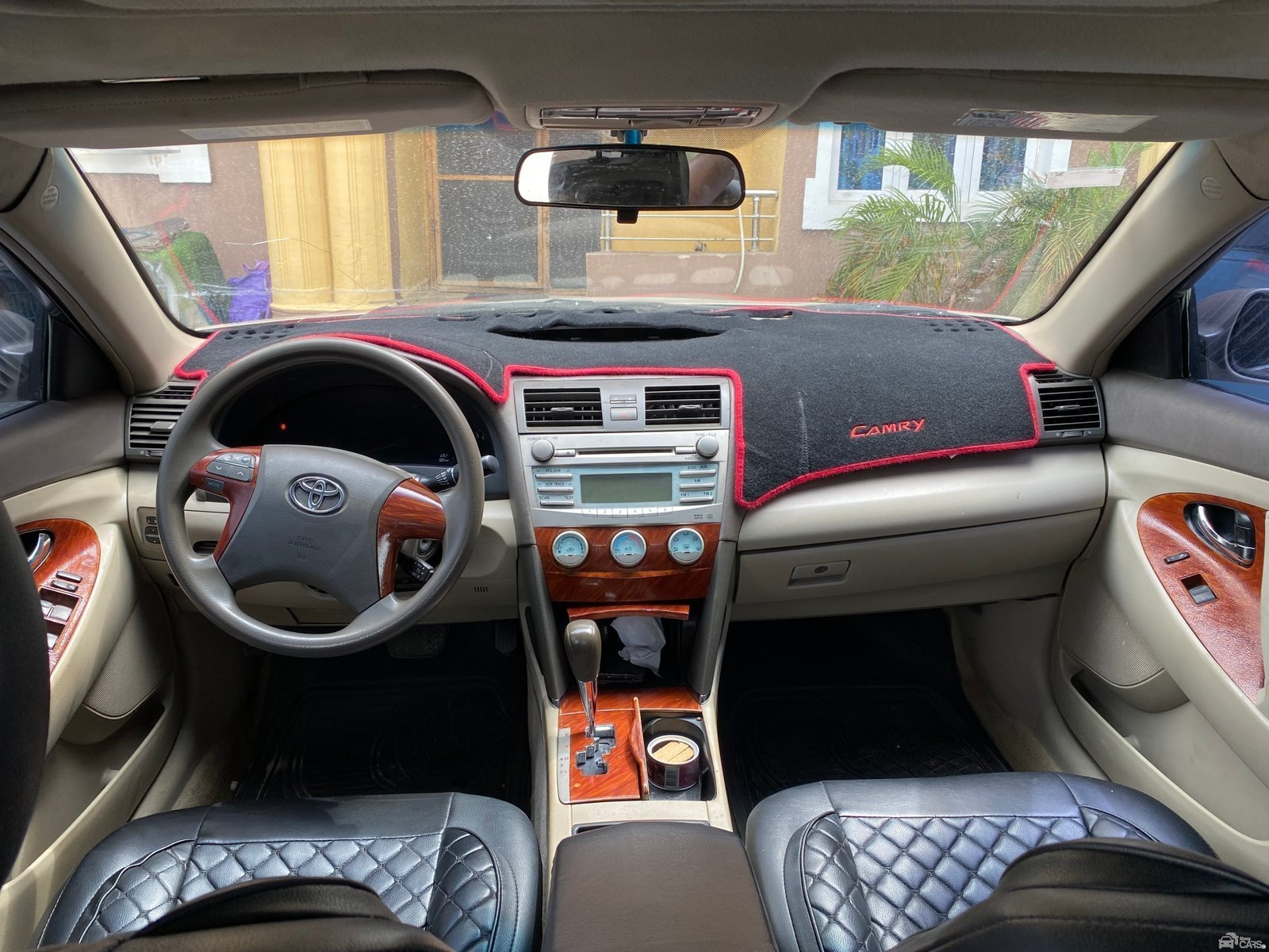 2008 Toyota camry — Dashboard