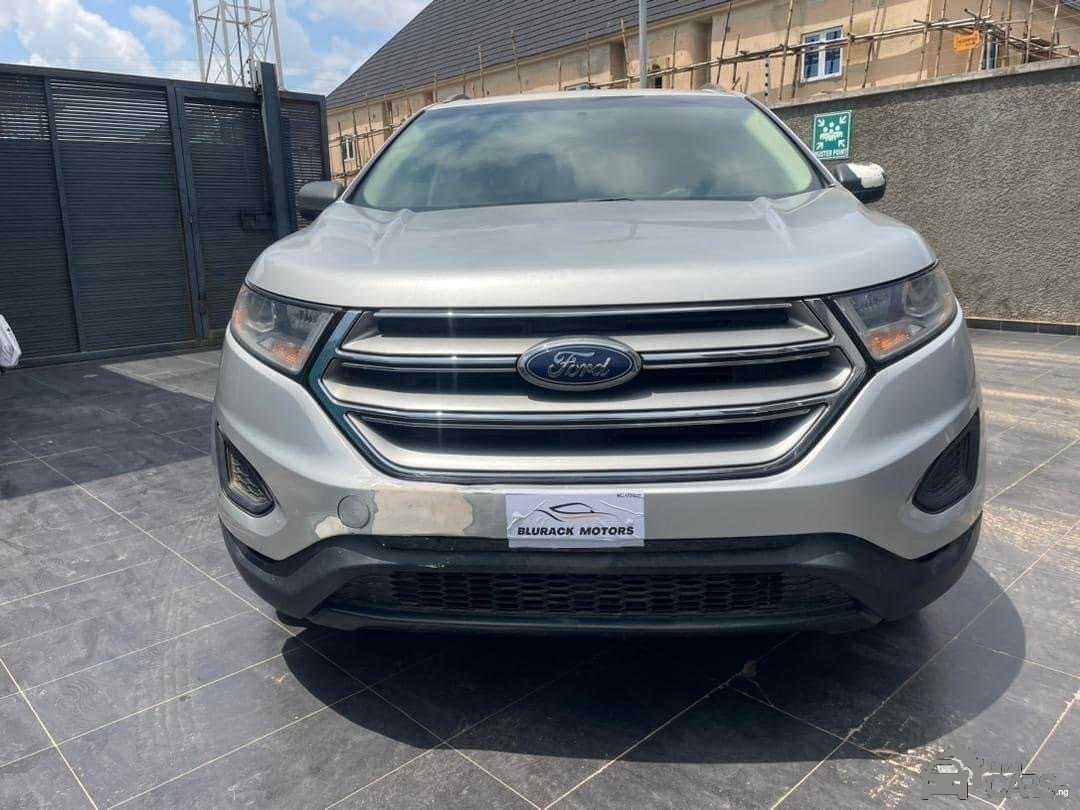 2019 Ford EDGE