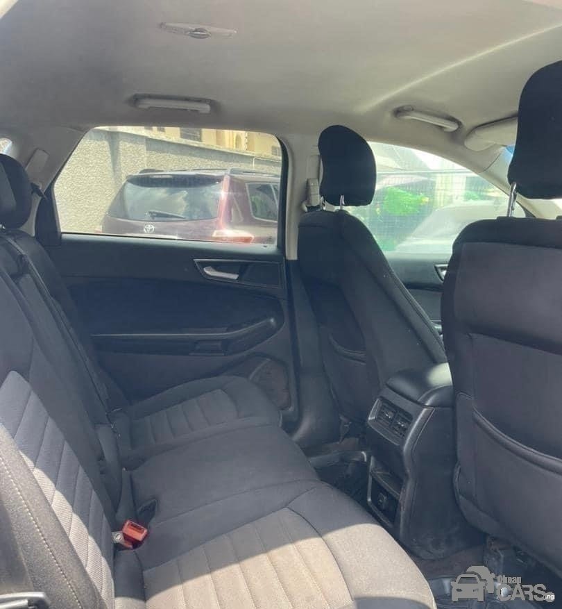 2019 Ford EDGE — Rear 3/4
