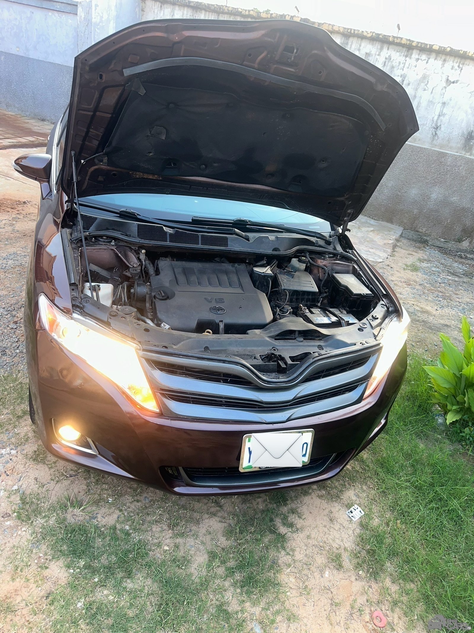 2013 Toyota Venza — Rear 3/4