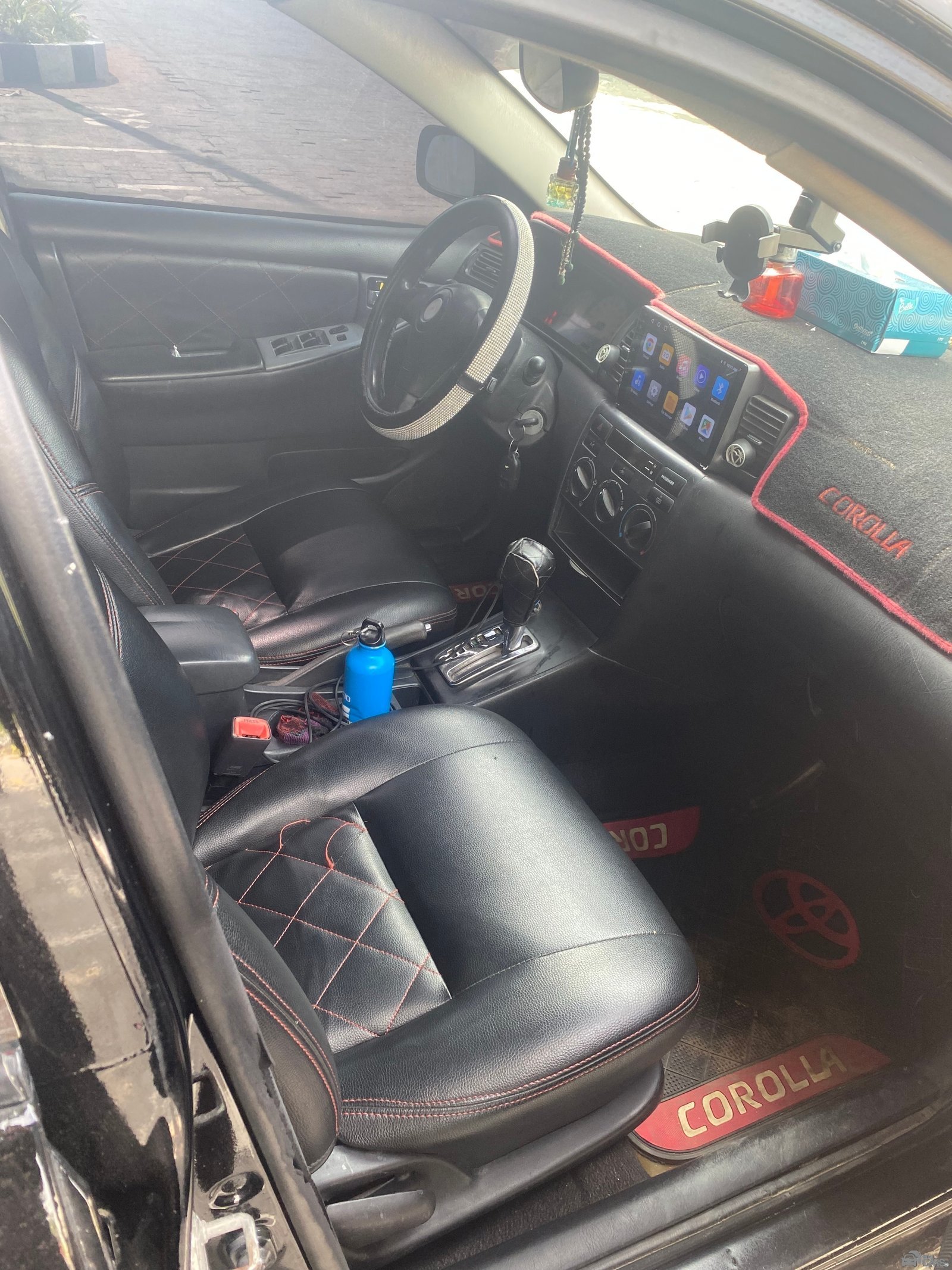 2004 Toyota Corolla S — Dashboard