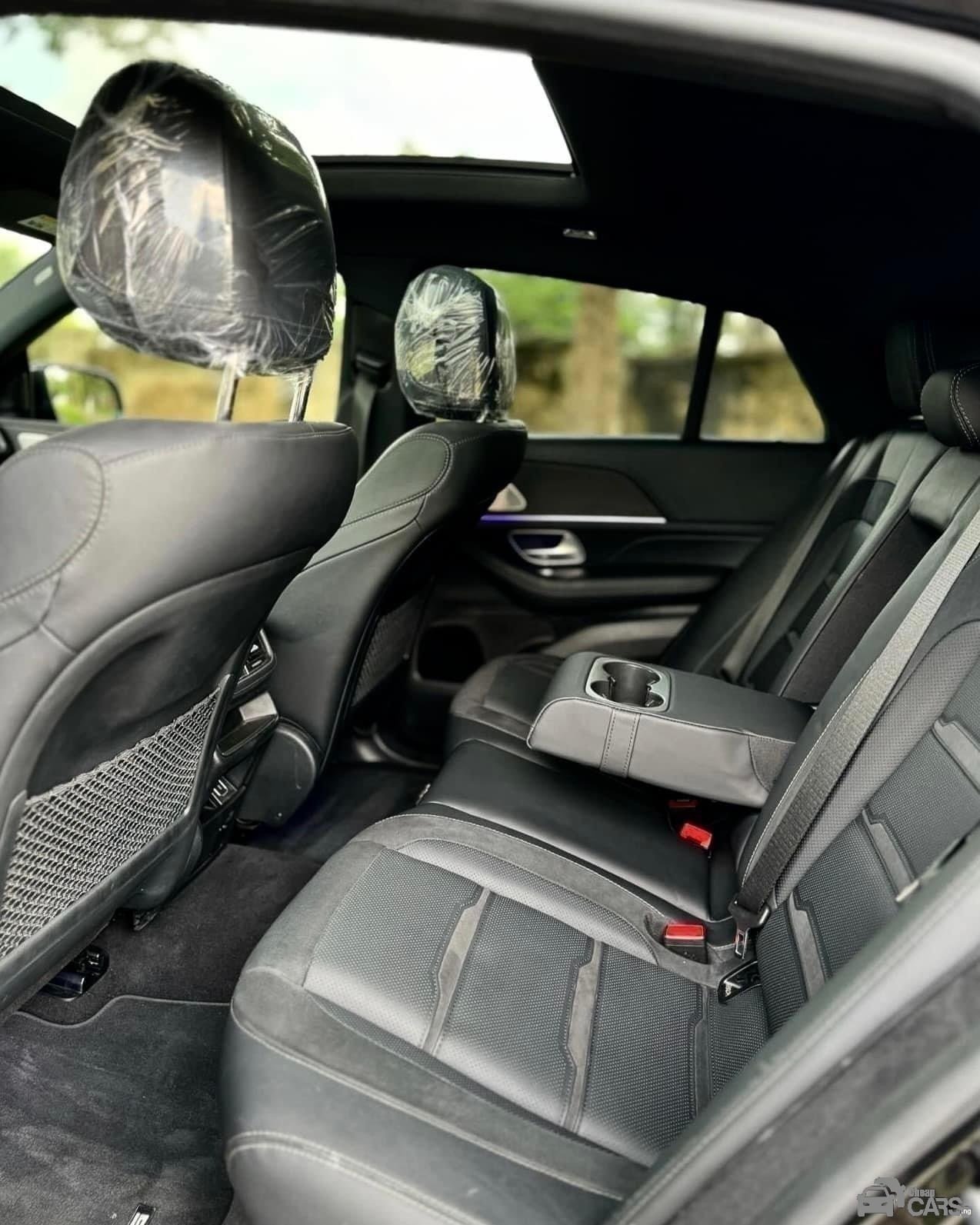 2023 Mercedes-Benz MERCEDES BENZ — Rear 3/4