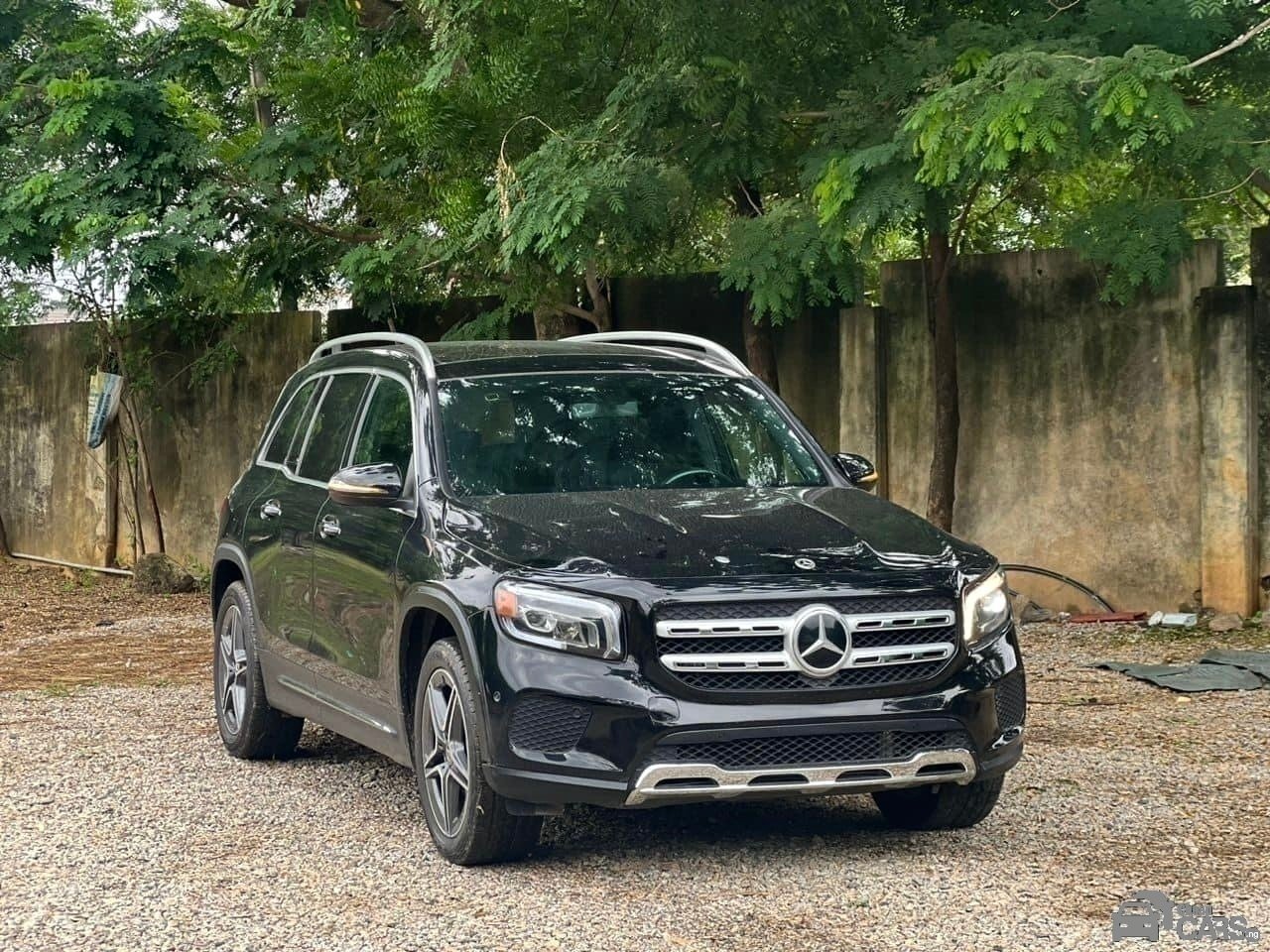 2021 Mercedes-Benz MERCEDES BENZ — Side profile