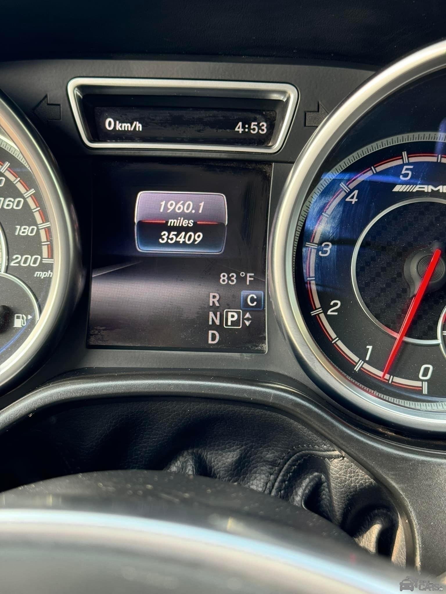 2019 Mercedes-Benz MERCEDES BENZ — Front seats