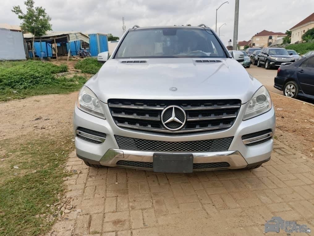 2012 Mercedes-Benz MERCEDES BENZ