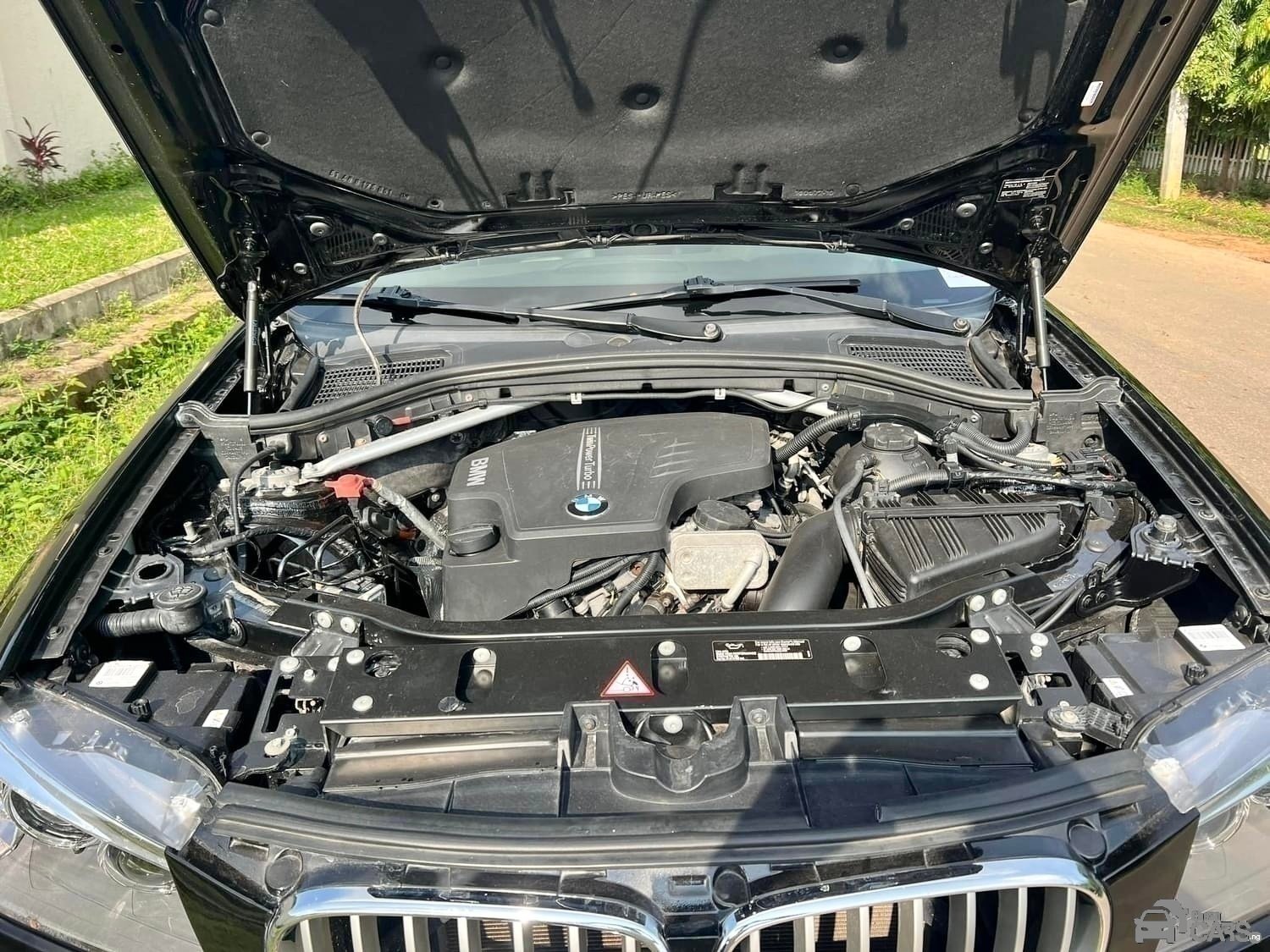 2013 BMW X3 — Front seats