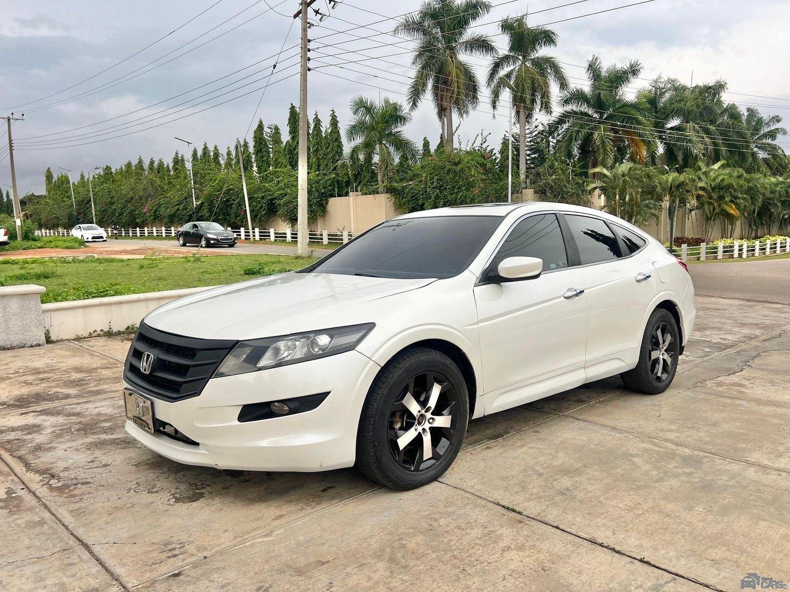 2011 Honda ACCORD CROSSTOUR — Side profile