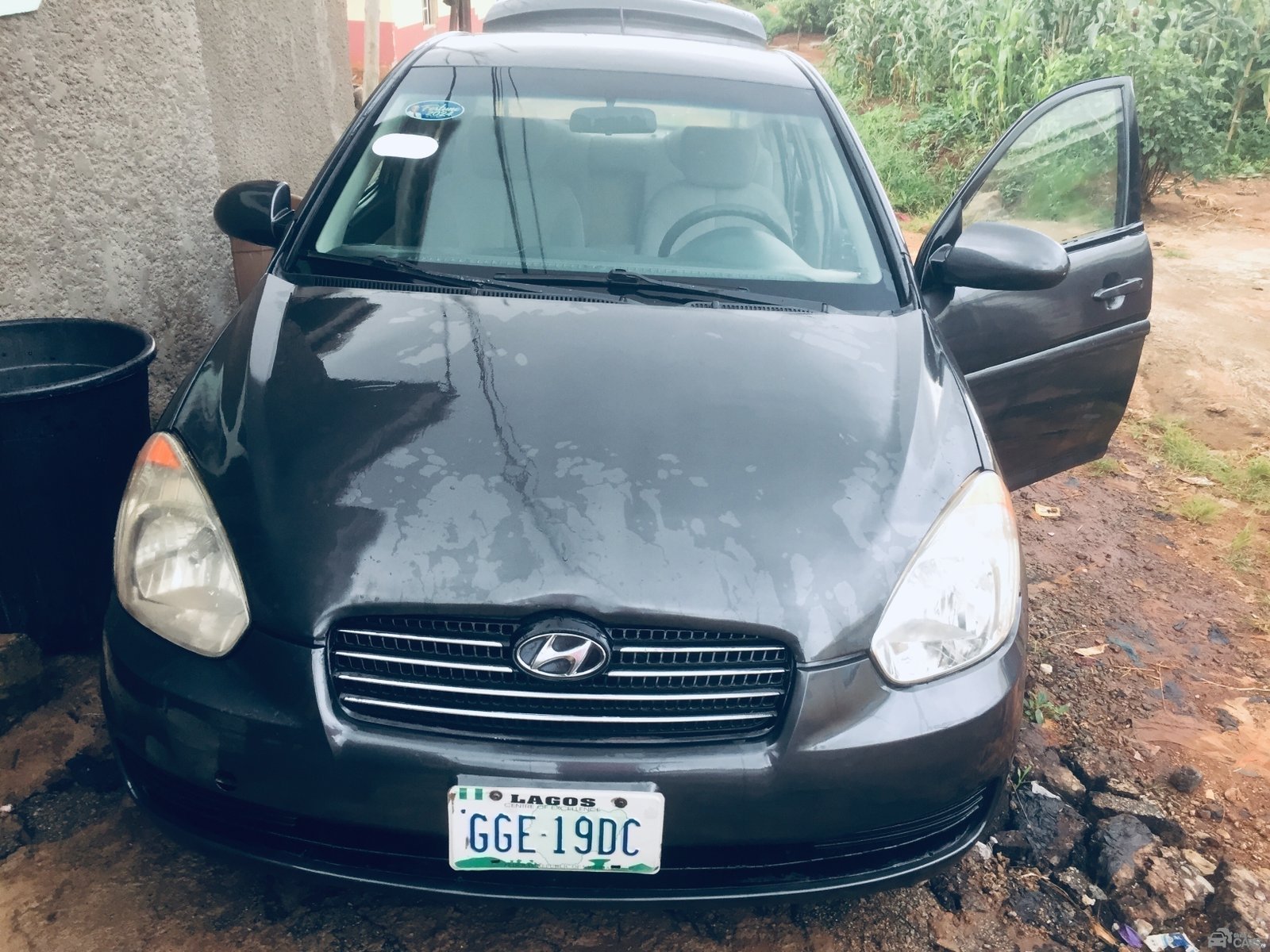 2006 Hyundai Accent model