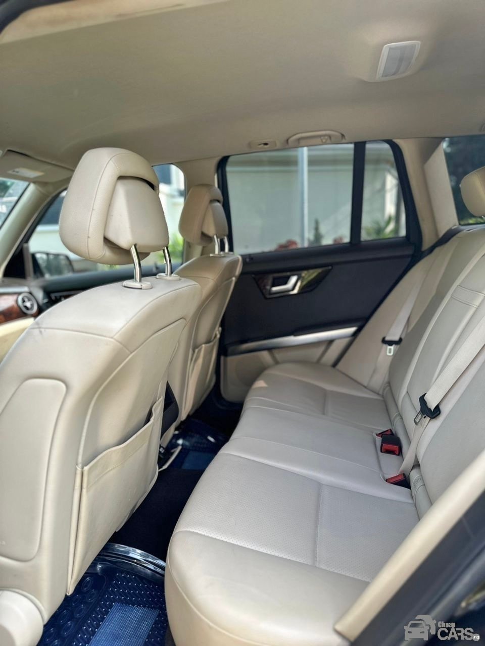 2013 Mercedes-Benz MERCEDES BENZ — Rear 3/4