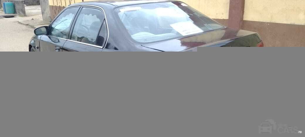 Honda Civic — Rear seats