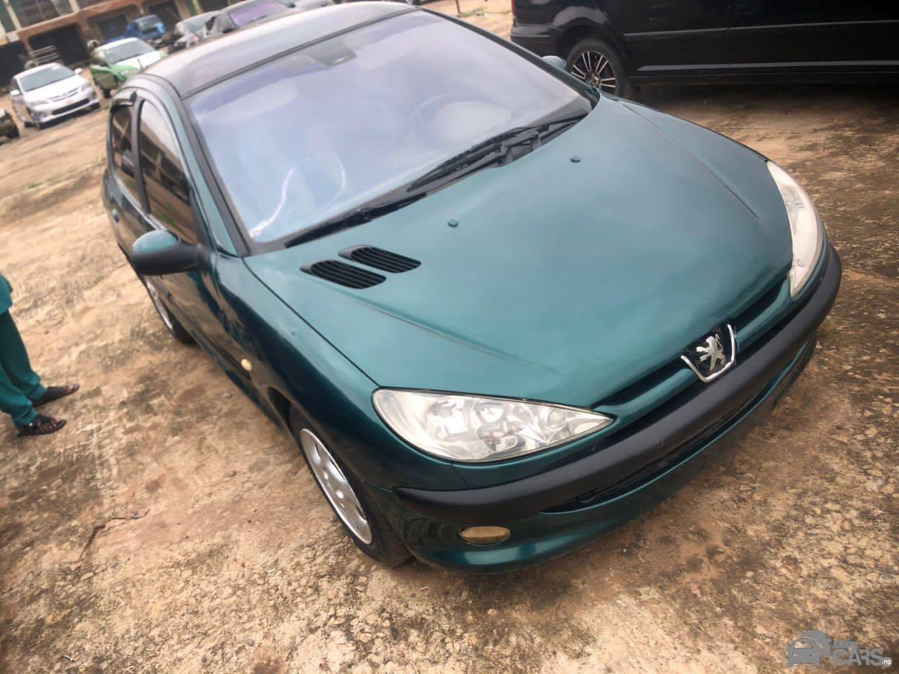2008 Peugeot 206 Model — Rear seats