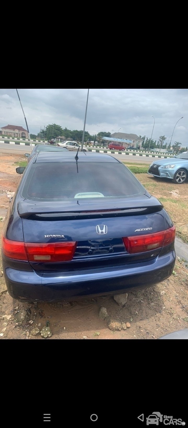 Honda Accord — Side profile