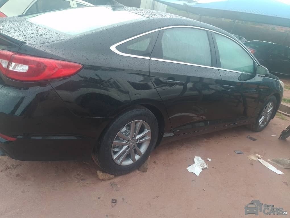 Hyundai HYNDAI SONATA