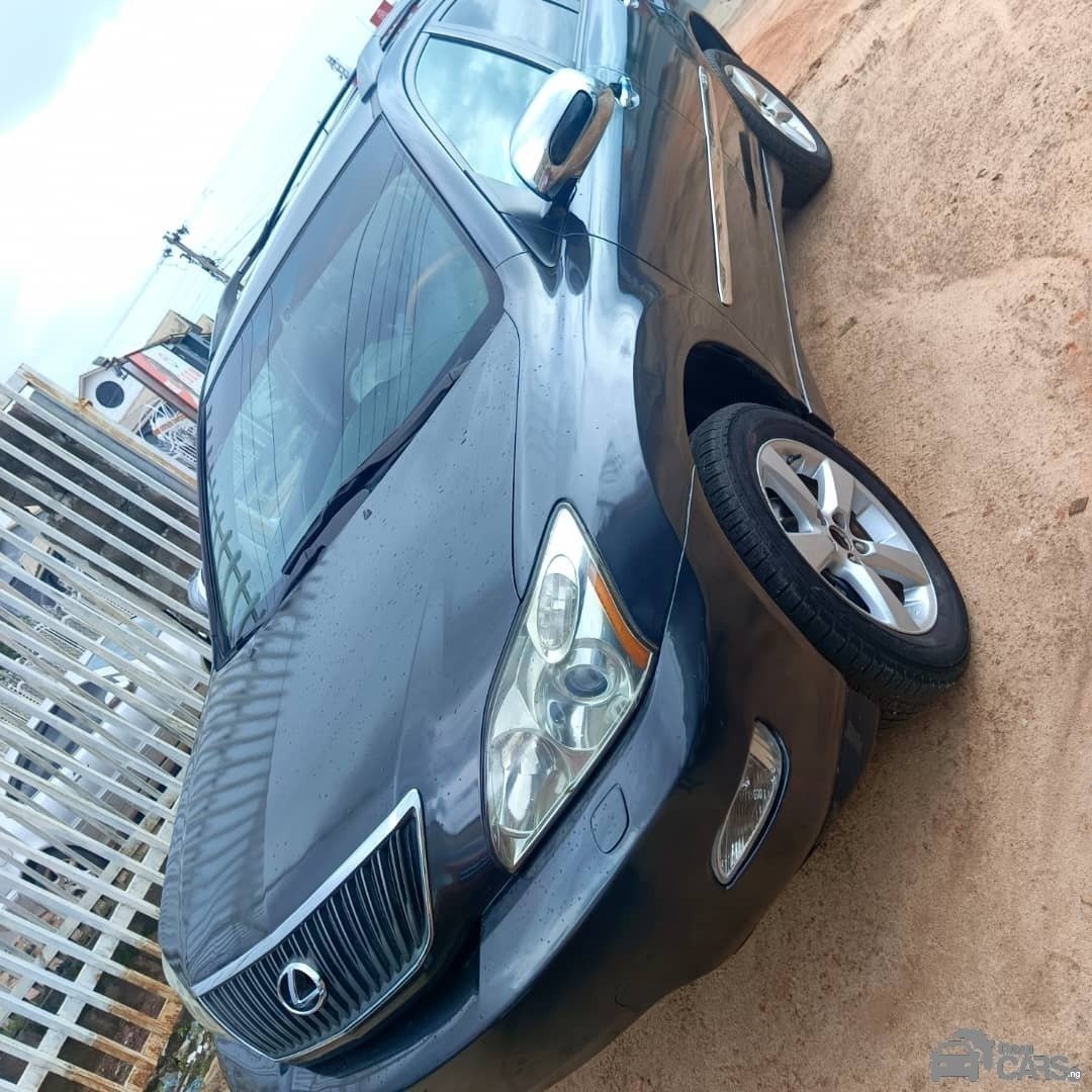 2006 Lexus Rx330 — Side profile