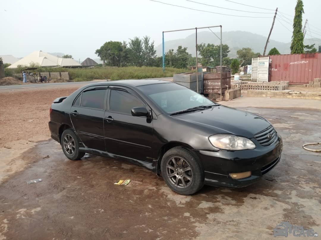 Toyota l Corolla