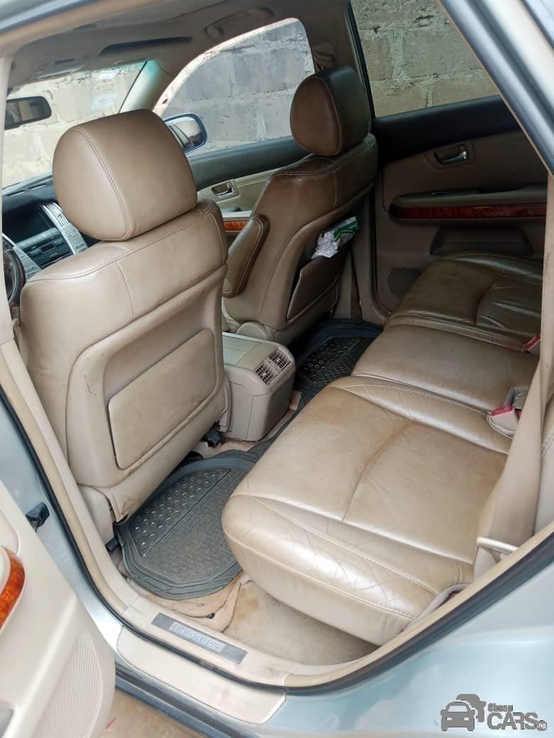 Lexus 350 Suv — Rear 3/4