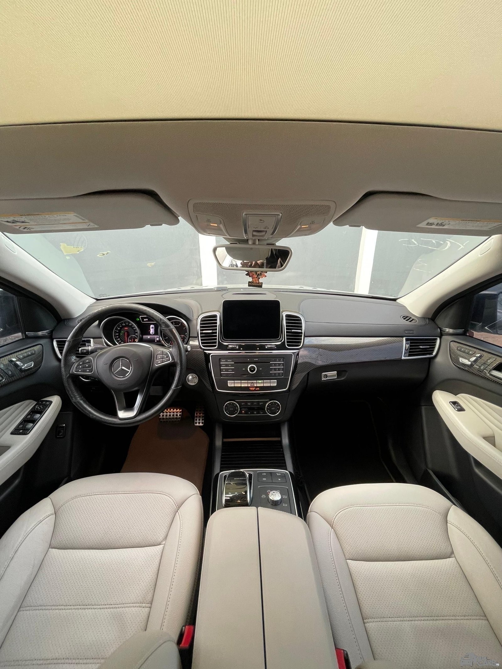 2019 Mercedes-AMG Mercedes Benz — Side profile