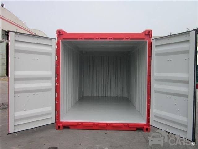 Box Truck 15ft empty