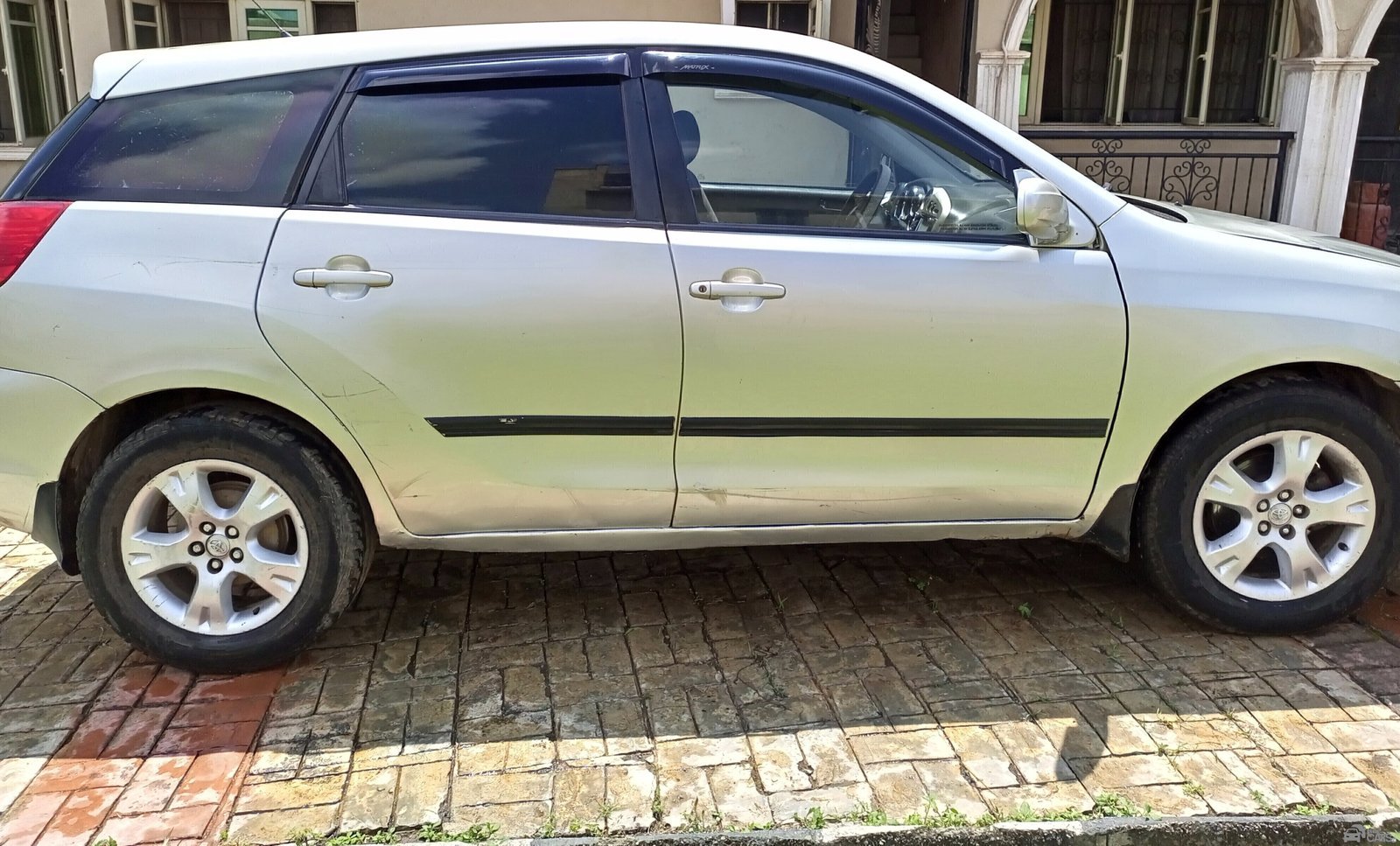 2003 Toyota Matrix — Rear 3/4