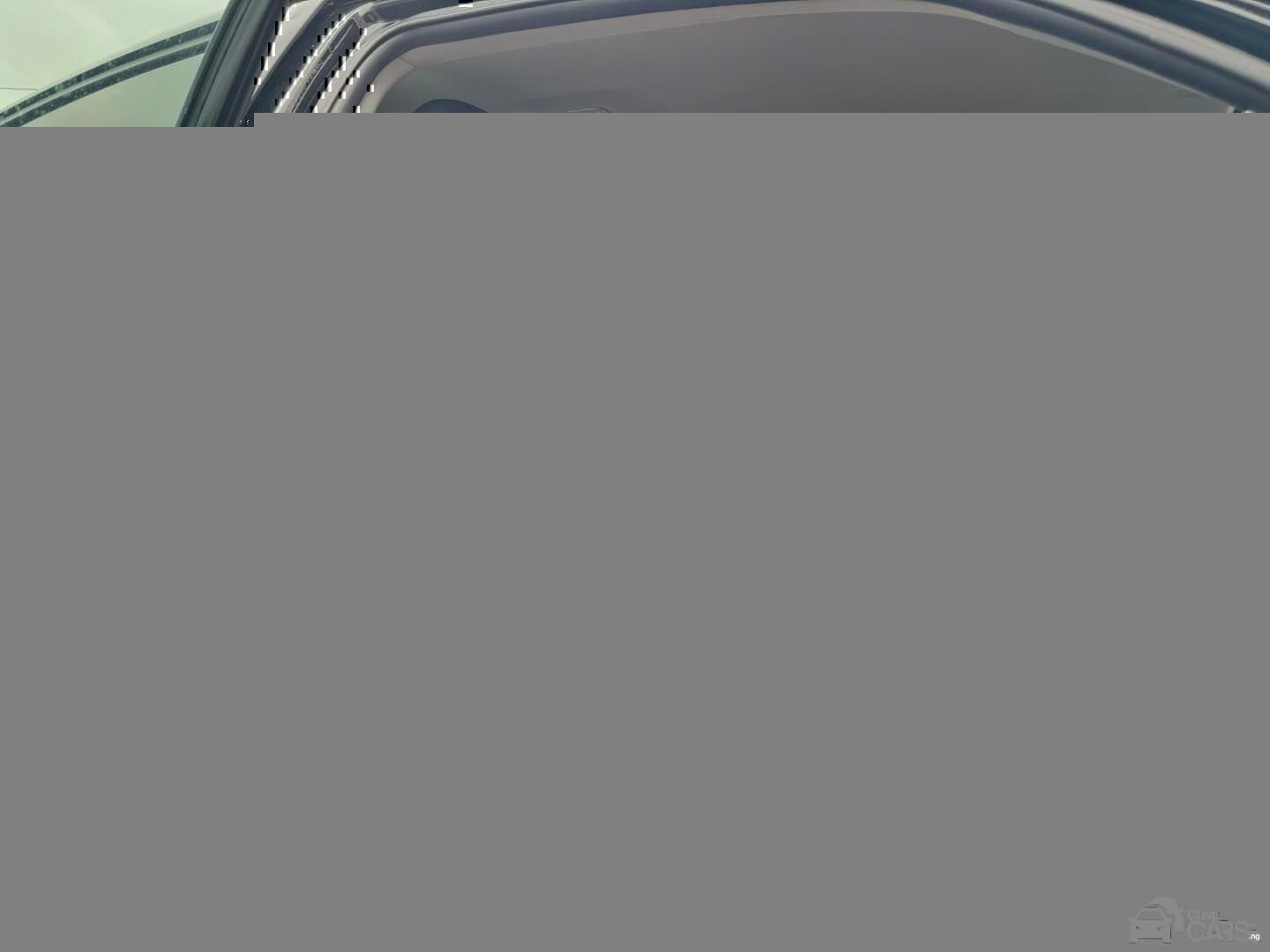 2018 Toyota Corolla — Front seats