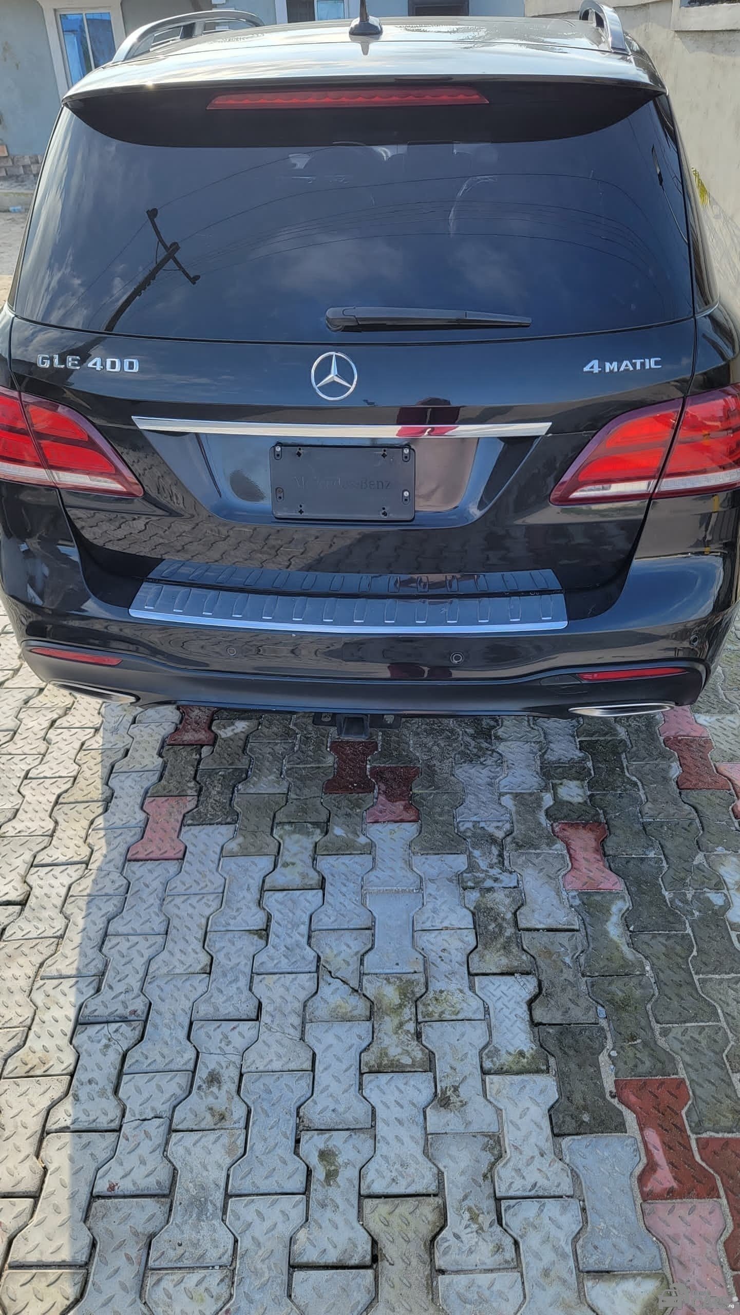 2016 Mercedes-Benz MERCEDES BENZ — Front seats