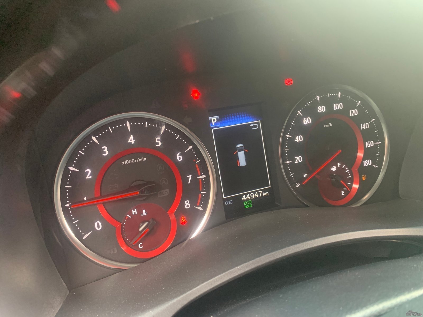 2019 Toyota 3UNITS Alphard — Side profile