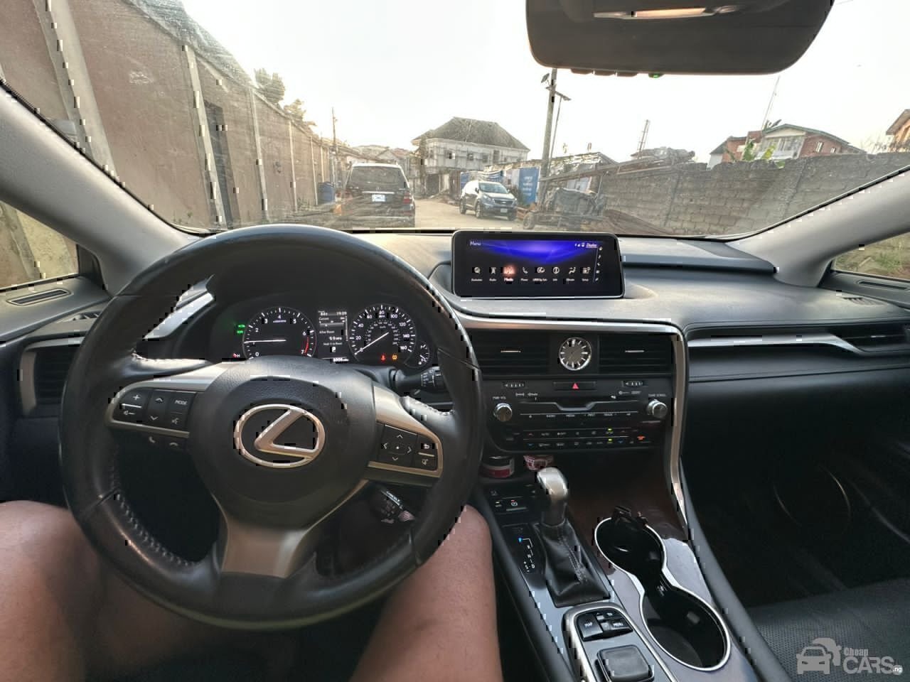 Lexus Rx 350 — Side profile