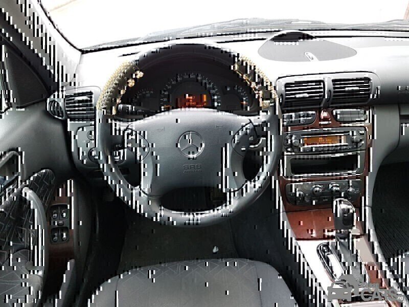 Mercedes-Benz Mercedes Benz — Dashboard