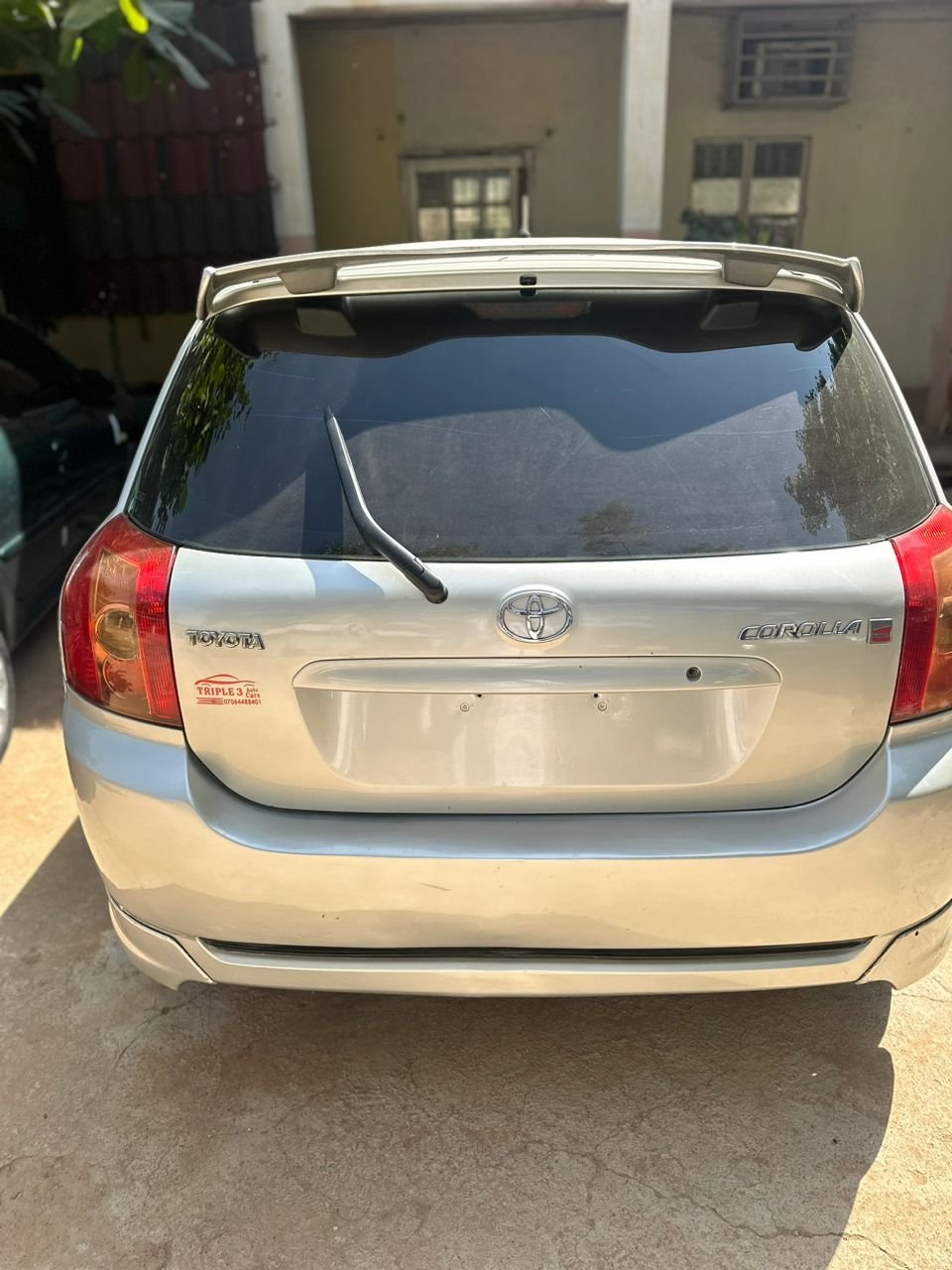 Unknown Toyota Corolla — Rear 3/4