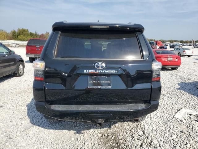 2014 Unknown Toyota 4Runner — Rear seats