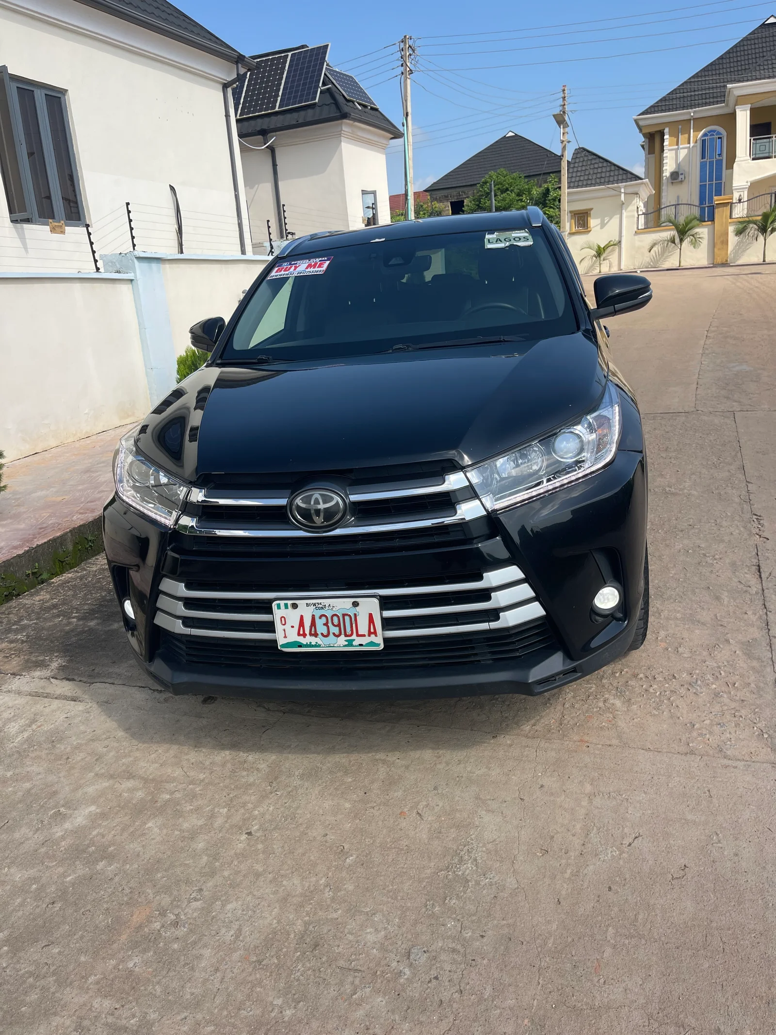 2017 Toyota Highlander SE, Rear seats