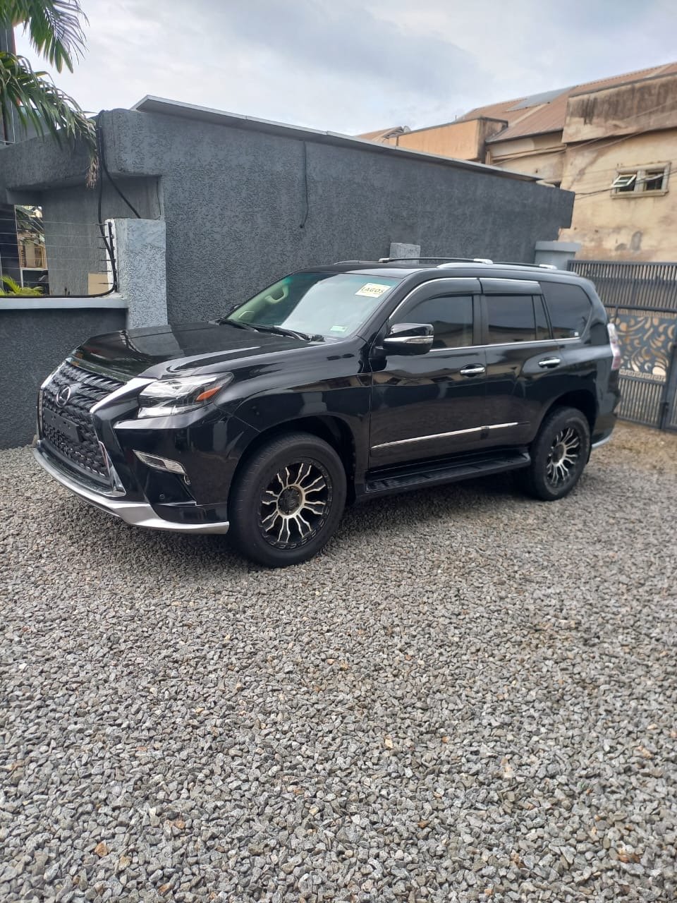 2013 LEXUS GX 460 Base, Rear seats